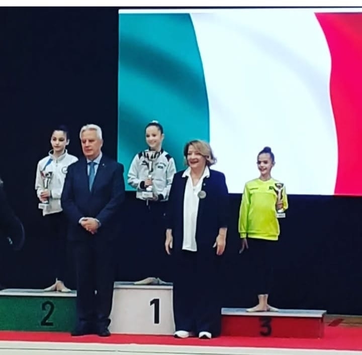 NOEMI ROSSI CONVOCATA ALLA ACCADEMIA INTERNAZIONALE DI DESIO - Ritmica VCO - Club Altair